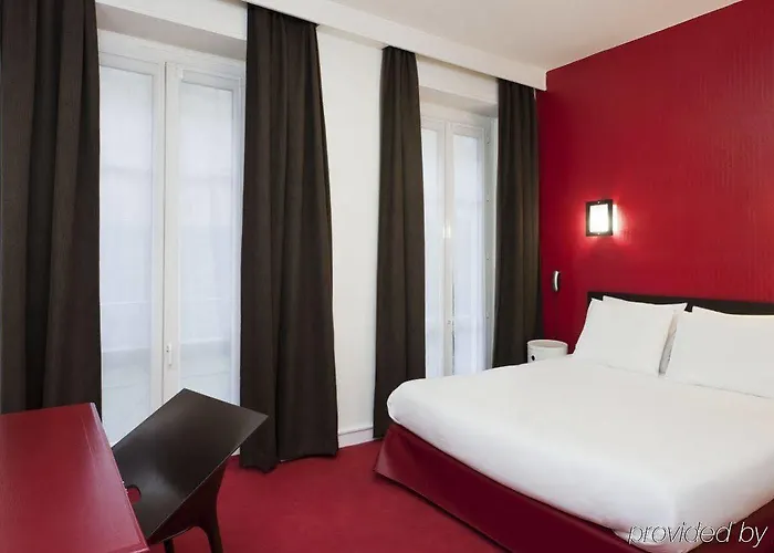 فندق O.lysee 4*