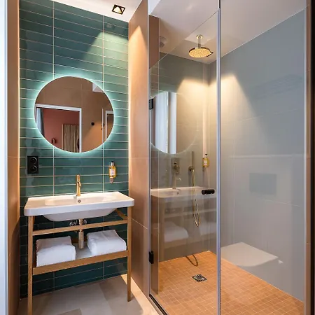 Hotel O.lysée 4*
