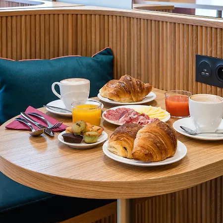 Hotel O.lysée 4*