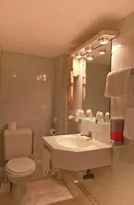 O.lysée 4*